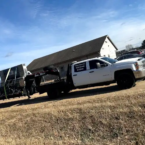 Hotshot hauling image